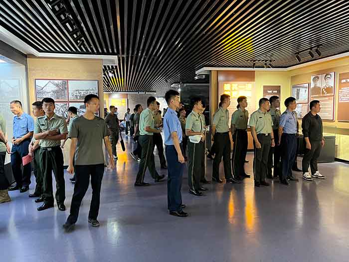 新华职业培训学校