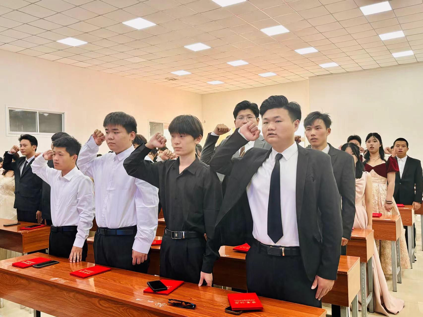新华职业培训学校